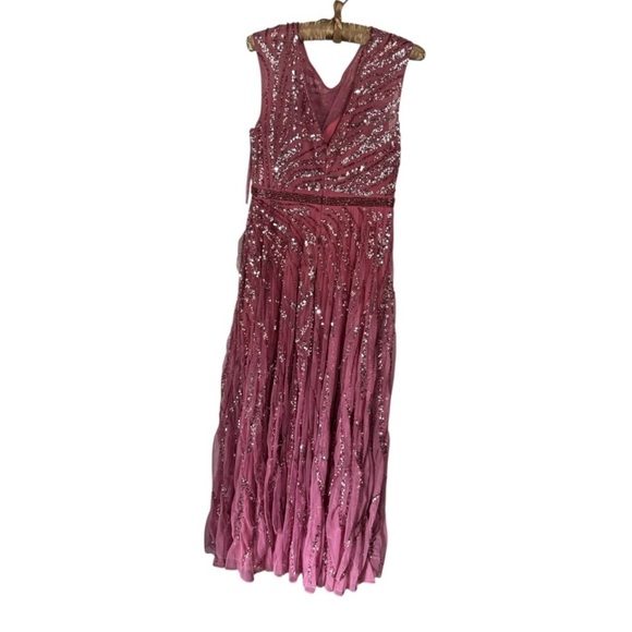 Mac Duggal CAP SLEEVE EMBELLISHED EVENING GOWN size 8 Plum NEW $598 - Picture 10 of 14